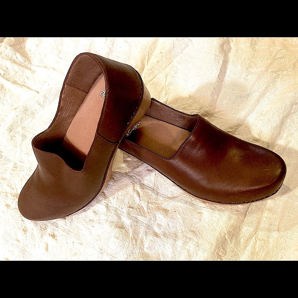 EUC Dansko Marisol Clogs